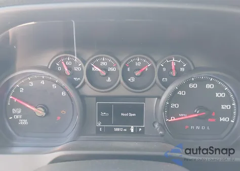 2021 Chevrolet Silverado 1500 2Wd Short Bed Custom z USA, uszkodzony, nr VIN 1GCPWBEK2MZ296479